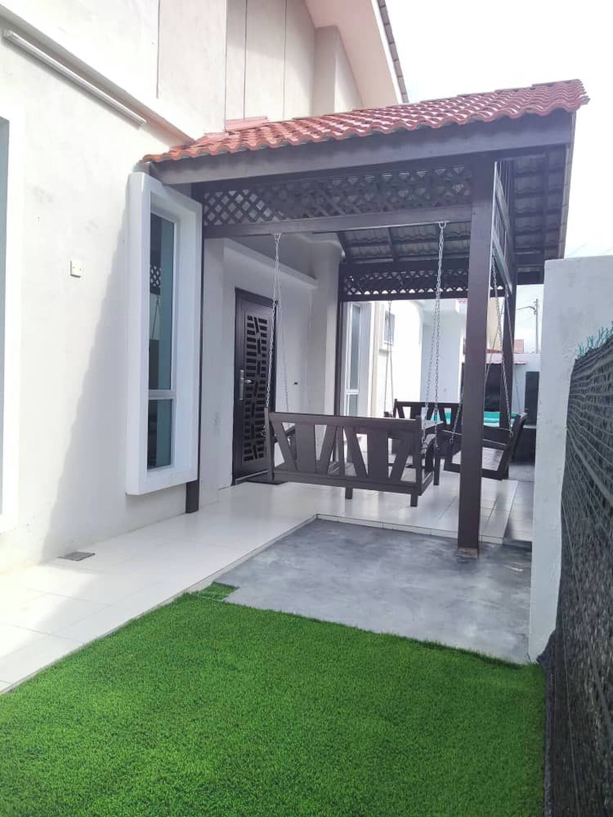 Rumah, 4 kamar tidur, akses difabel, Boleh Merokok | Teras/patio