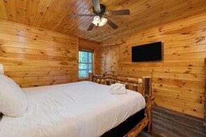 House (1 Bedroom) | Interior