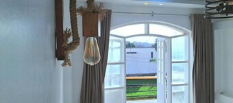 Superb 1-bedroom apartment #3