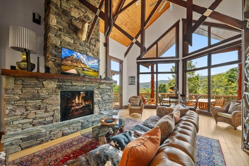 Copperleaf – Eagles Nest's Premier Luxury Lodge