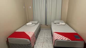 Double or Twin Room, 2 Twin Beds, City View | Desk, free WiFi
