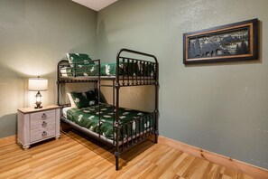3 Schlafzimmer, Bügeleisen/Bügelbrett, kostenloses WLAN, Bettwäsche