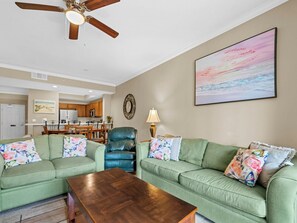 Smart TV, DVD player