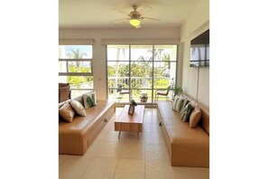 Living area - Comfortable apartment in Mayan Lakes (Acapulco de Juárez)