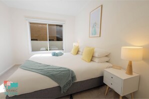 Individually decorated, individually furnished, desk, laptop workspace - Botanic Beach (Warrnambool)