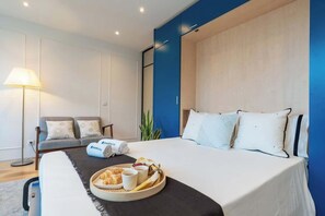 1 chambre, fer et planche à repasser, lit parapluie, Wi-Fi gratuit