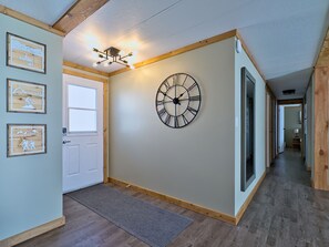 Interior - 3-bedroom house in enchanting Hillcrest Mine with AC (Hillcrest Mine)