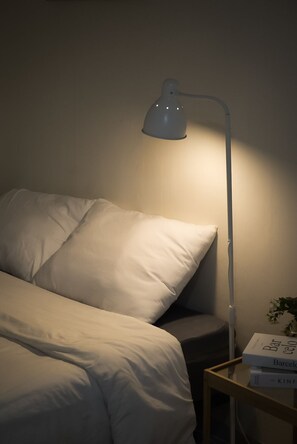 2 bedrooms, in-room safe, iron/ironing board, free WiFi
