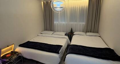 Special Offer / Hongdae, 2Mins By Subway / 2Rooms, 3Beds / Dongdaemun, Myeondong