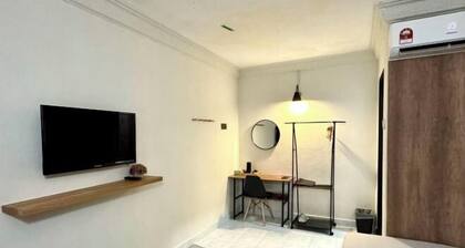 Andiana Hotel & Lodge