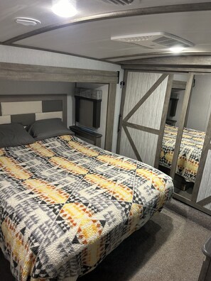 3 soverom og sengetøy