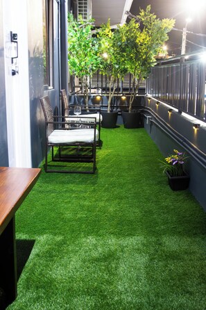 Chambre Double Standard, vue ville | Terrasse/Patio