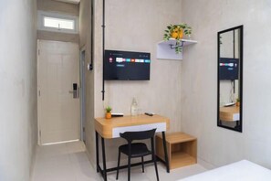 Room - Behomy Crown Tangerang (Tangerang)