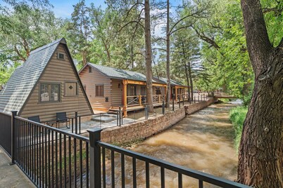 Timber Lodge Cabin 8
