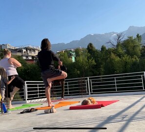 Property grounds - Tranquil trails Naddi Mountain view (Dharamshala)