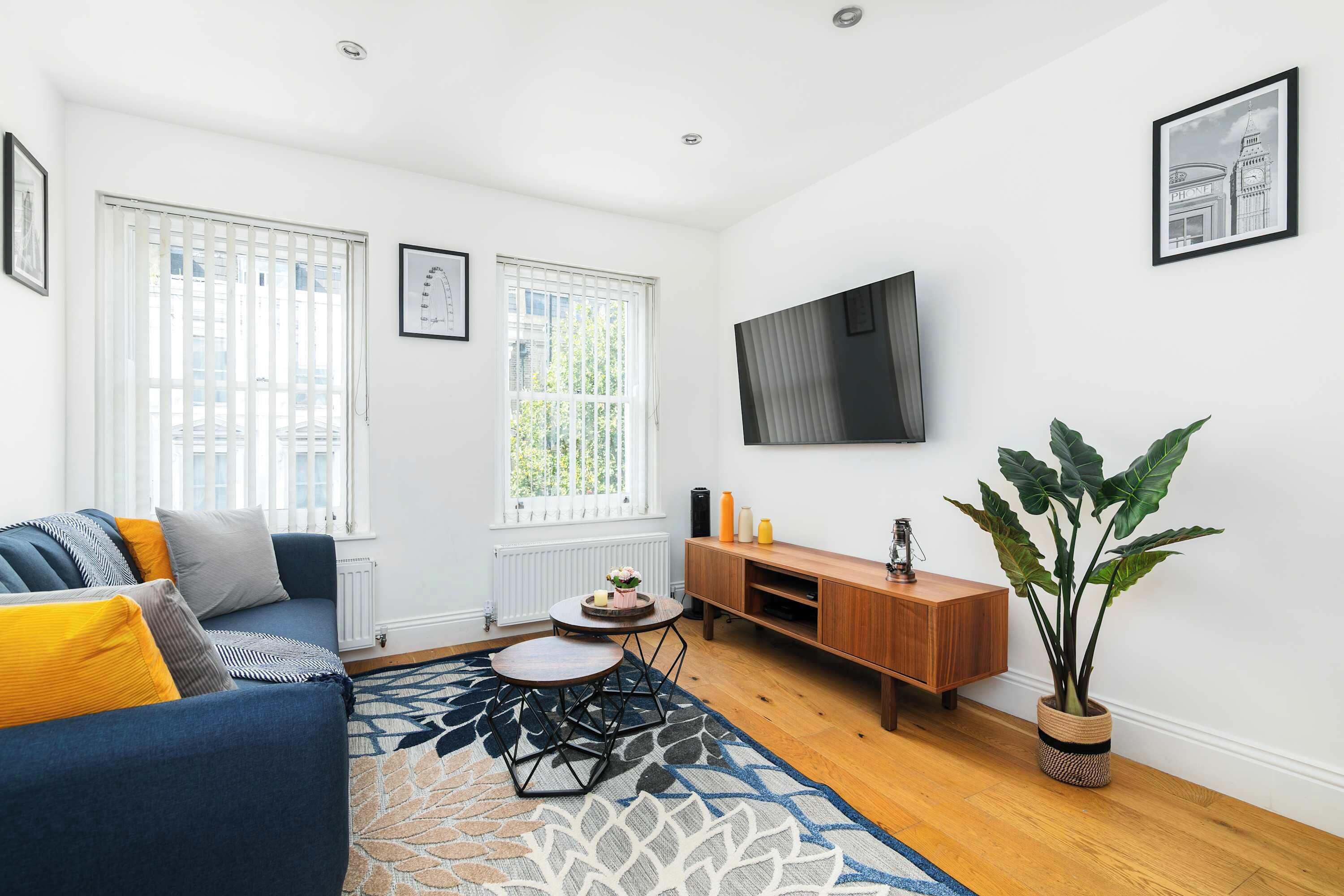 Smart TV, offices