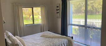 Cosy country cottage 12mins drive to Feilding