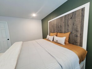 3 室のベッドルーム、アイロン / アイロン台、インターネット、ベッドシーツ