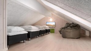 7 室のベッドルーム、WiFi (無料)