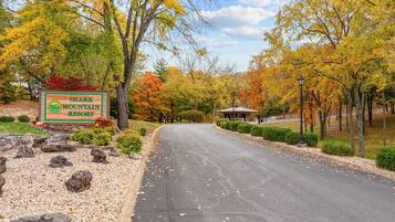 Enceinte de lâhĂ©bergement