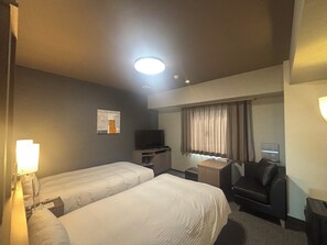 Twin Room, Non Smoking | Desk, laptop workspace, blackout curtains, iron/ironing board