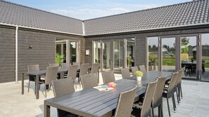 Outdoor dining - VillaVilla #802 - Fjellerup, Østjylland (Glesborg)