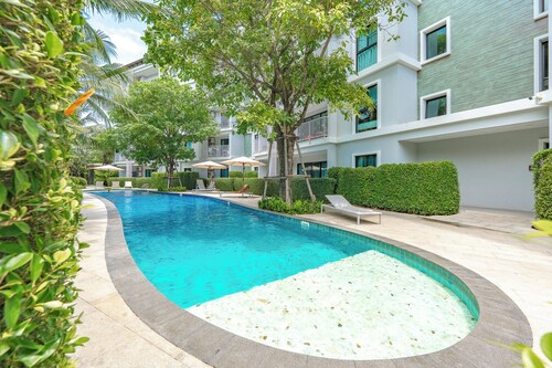 Modern Condo Walk to Rawai Beach C188