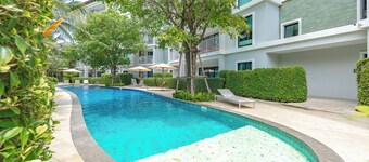 Modern Condo Walk to Rawai Beach C188