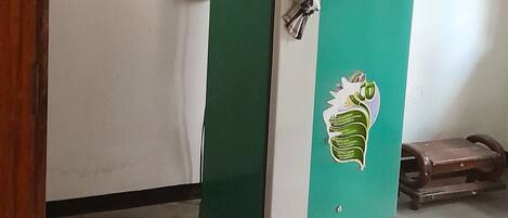 Villa, Patio, Garden View | Shared kitchen facilities