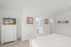3 sovrum, strykjärn/strykbräda, wi-fi och sängkläder