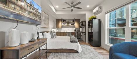 Appartement Standard, 1 grand lit, non-fumeur, animaux de compagnie acceptés | Literie de qualité, accès au Wi-Fi (inclus), literie fournie