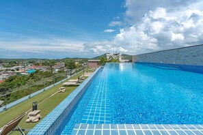 Rooftop pool