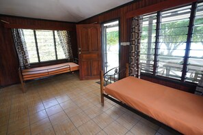 Basic Cabin, Balcony, Ocean View