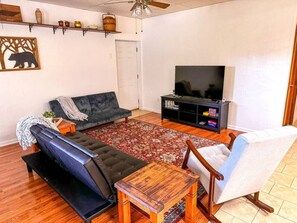 Smart TV, DVD player, books