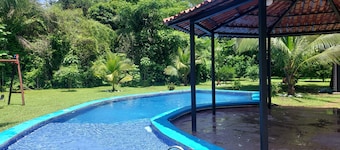 Amazing 3-bedroom apartment with AC in Tamarindo