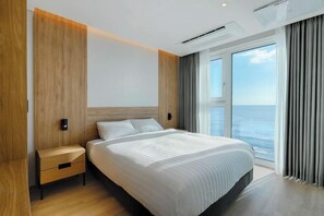 Room - PANAQ OPERATED BY SONO (Yeongdeok)