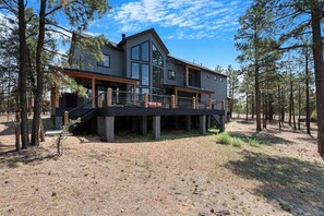 Exterior - Charming & Luxurious 5-Bedroom Cabin in Heber (Overgaard)