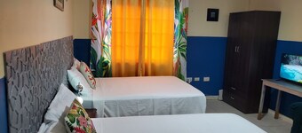 Pearl of the City TROPICAL PEARL
Welcoming apt with AC n Liguanea Kgston Jamaica