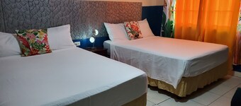 Pearl of the City TROPICAL PEARL
Welcoming apt with AC n Liguanea Kgston Jamaica