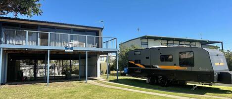 Park your caravan!