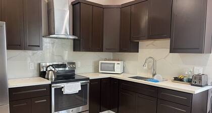 Alameda Modern Victorian 4BD unit A