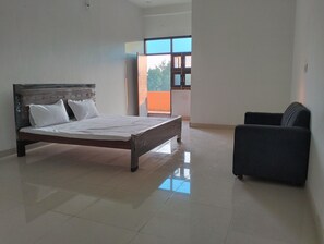 Room - Sahab green resort (Bhoganipur)