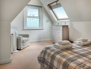 Unclassified image, 4 of 26, button