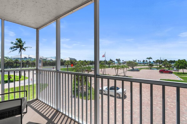Interior - Cozy Ocean Views at Beach and Tennis 4206 (Bonita Springs)