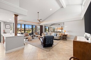 Unclassified image, 4 of 50, button