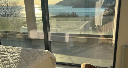 Brand new 5 bedroom modern Mediterranean villa with pool. Sleeps 10. NO SMOKING