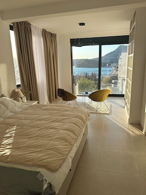 5 habitaciones, escritorio, tabla de planchar con plancha y wifi gratis
