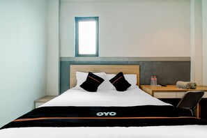 Standard Suite, 1 Double Bed | View from room