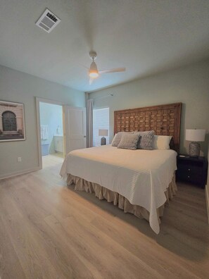 2 bedrooms, iron/ironing board, travel cot, WiFi