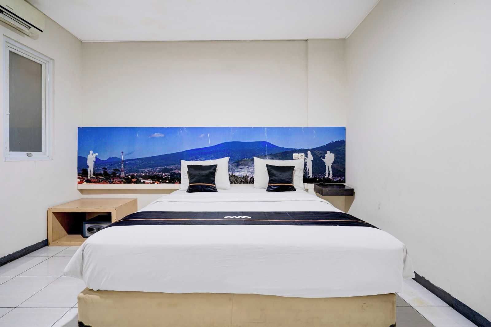 Kamar Double Deluks | Meja kerja, Wi-Fi gratis, dan seprai linen